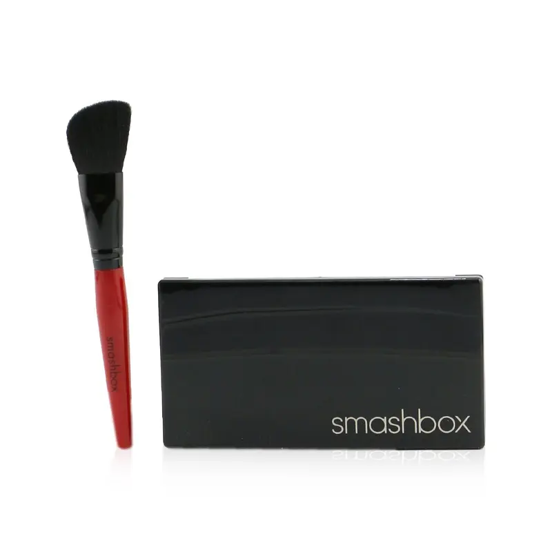 Smashbox Step By Step Contour Kit (1 x Contour Palette + 1 x Contour Brush) - (Light/Medium)  11.47g/0.404oz
