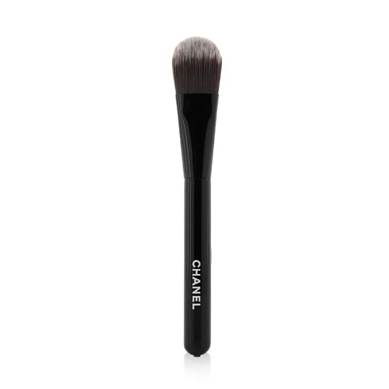 Chanel Les Pinceaux De Chanel Foundation Brush N100