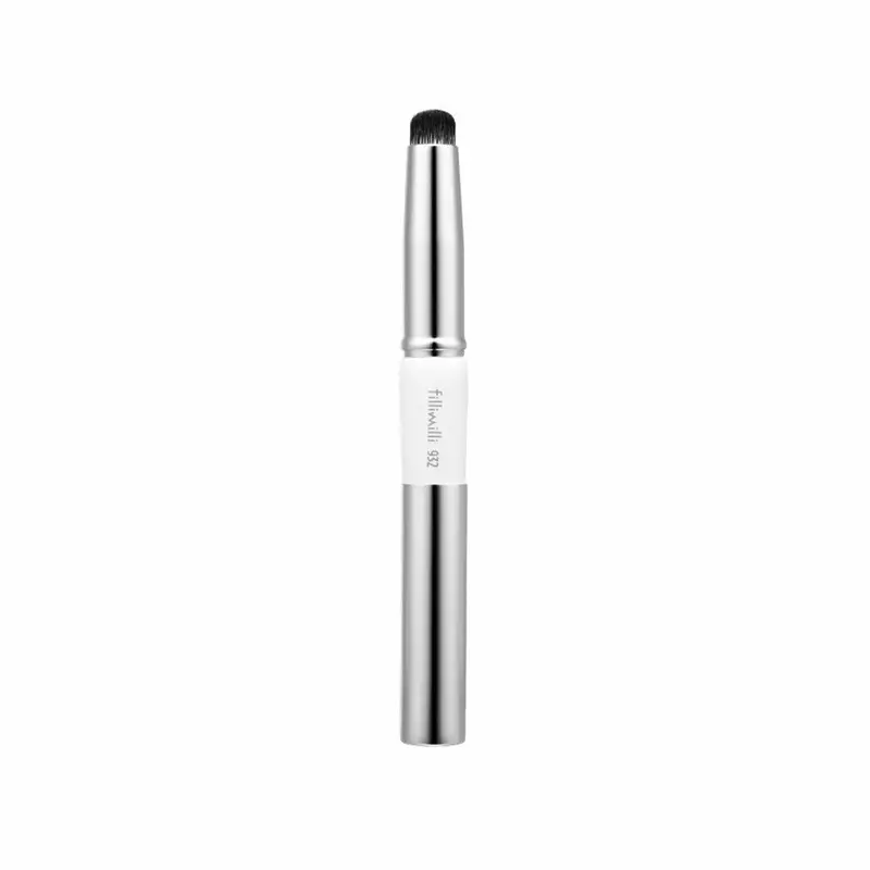 fillimilli Portable Over Lip Brush 932